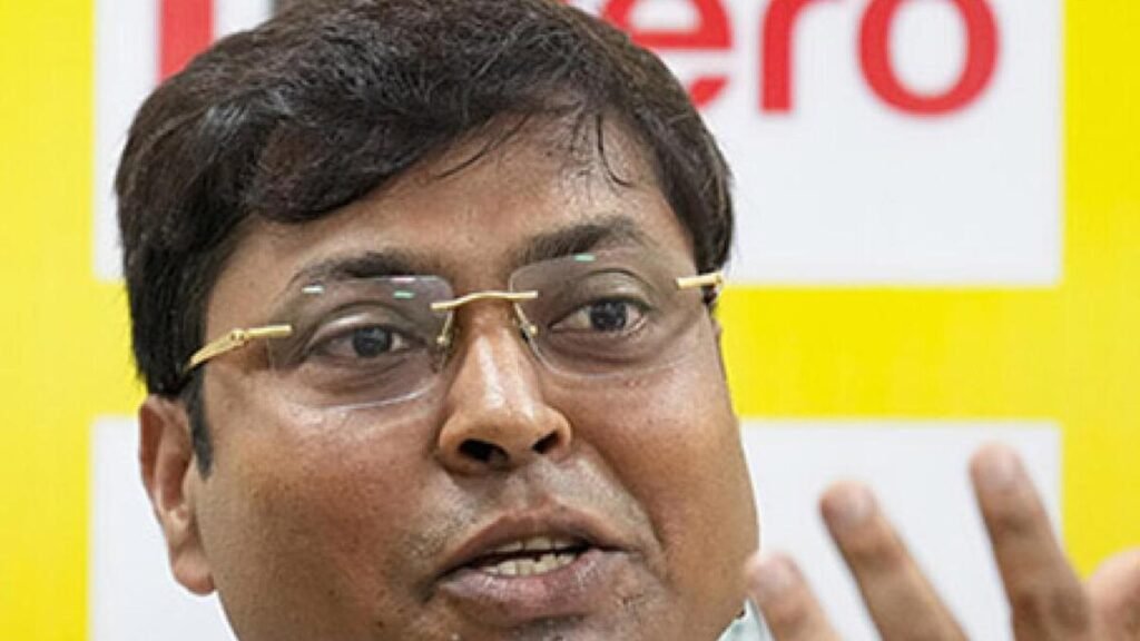 Dilip Tirkey congratulates Sreejesh on being appointed co-chair of FIH Athletes Committee