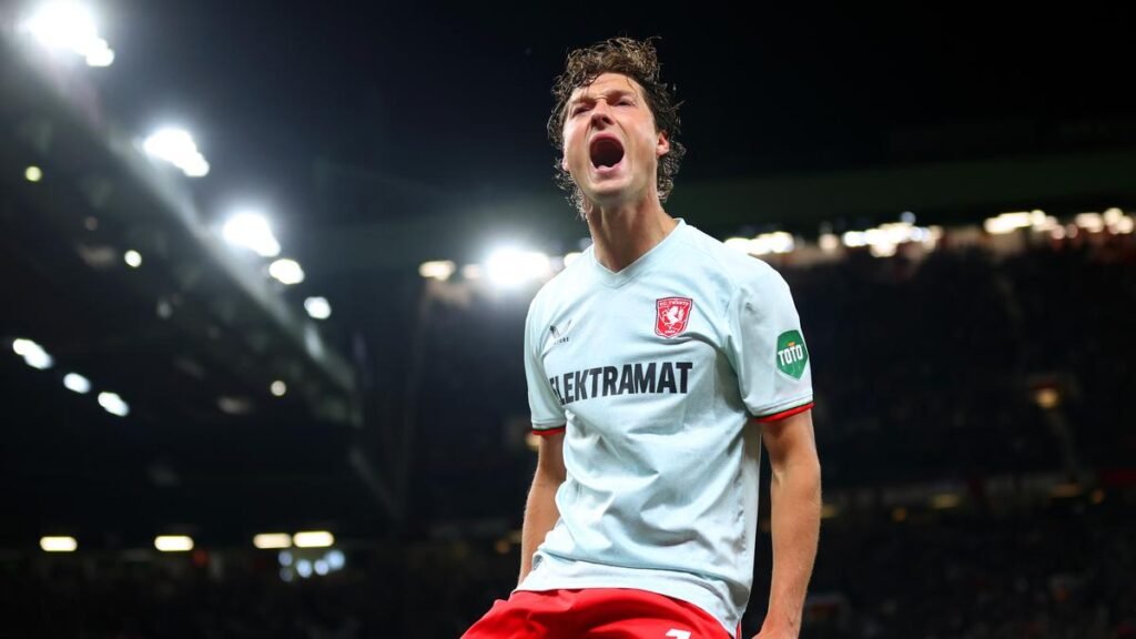 Europa League 2024-25: Manchester United held 1-1 by Twente; Lazio, Galatasaray claim wins
